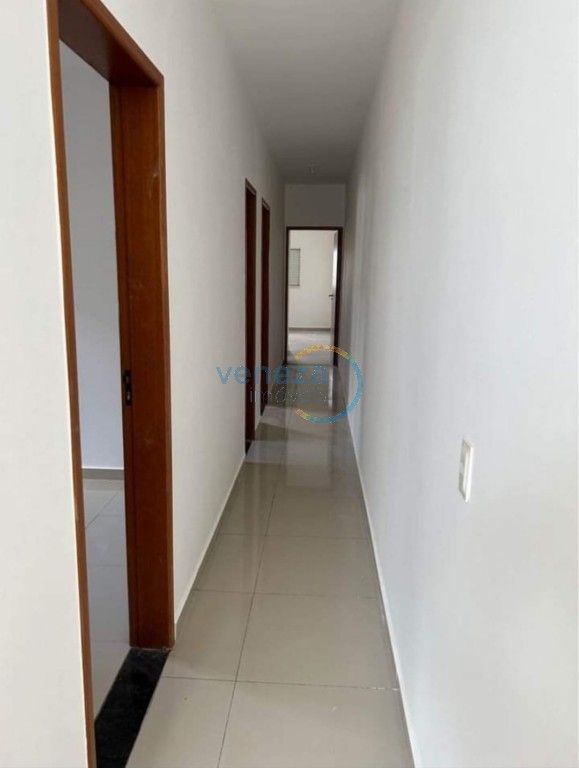 Casa Residencial para venda no bairro Columbia de Londrina - Foto 6