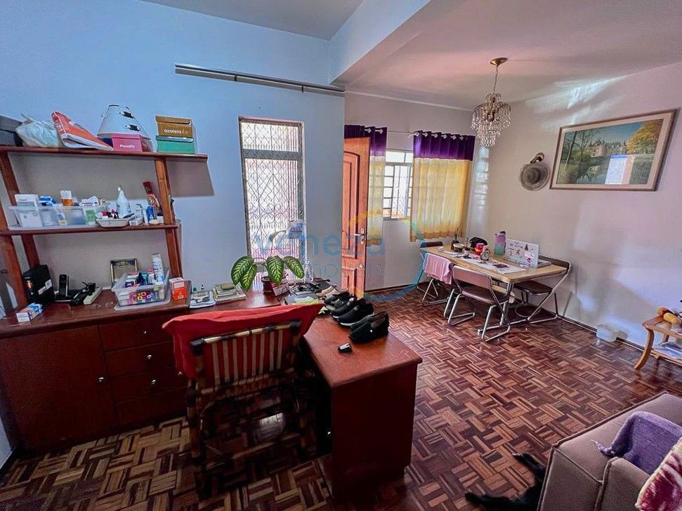 Casa à venda em Pinheiros, Londrina — Portal Chave Fácil