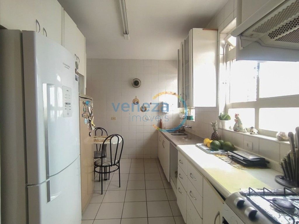 Apartamento para venda no bairro Centro de Londrina - Foto 16