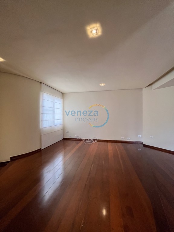 Apartamento para locacao no Centro em Londrina com 467m² por R$
                                                                                                                                                                                            5.000,00                                                                                            