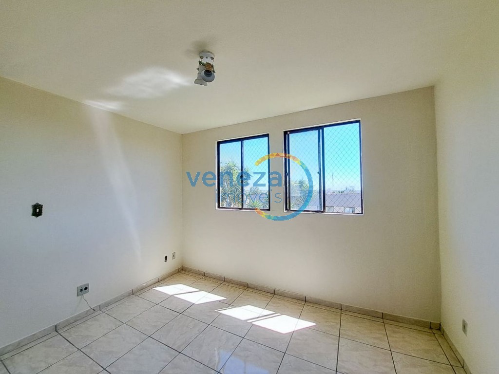 Apartamento para venda no Lagoa Dourada em Londrina com 52,71m² por R$ 140.000,00