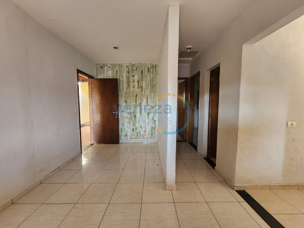 Casa Residencial para venda no Ernani de Moura Lima em Londrina com 200m² por R$
                                                                                                                                                220.000,00                                                                                                                                        