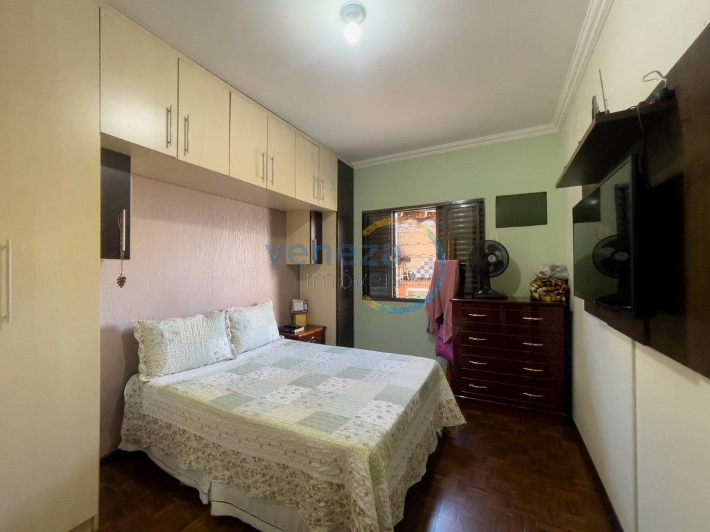 Casa Residencial para venda no bairro Coliseu de Londrina - Foto 7