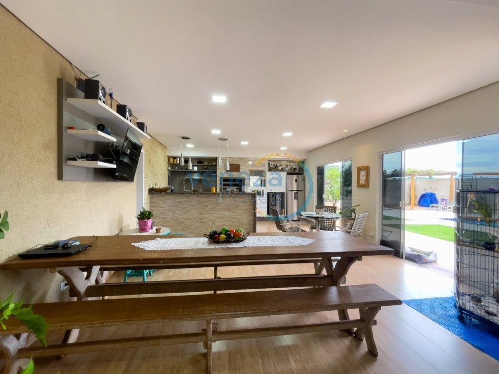 Casa Residencial para venda no bairro Sun Lake de Londrina - Foto 12