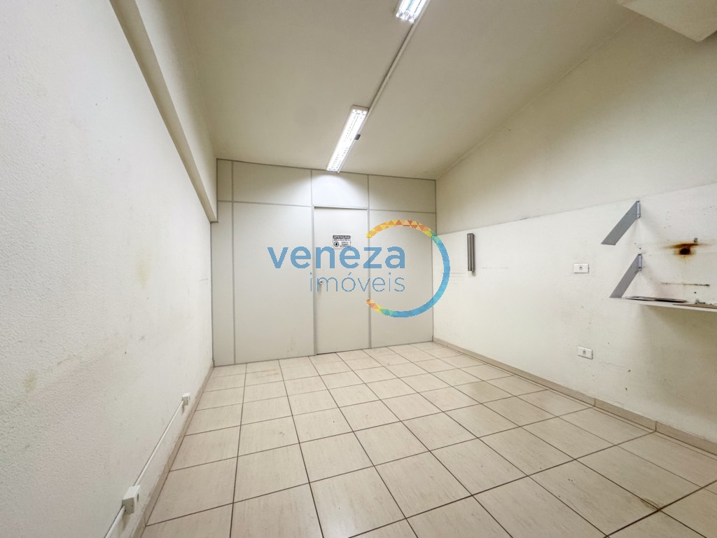 Salão-loja para venda no bairro Centro de Londrina - Foto 38