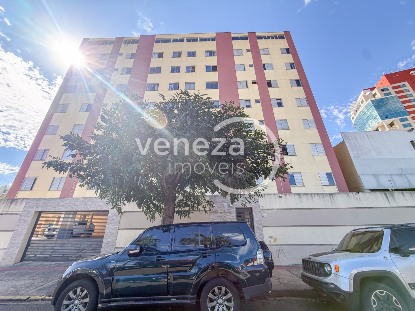 Apartamento para locacao no Jardim Higienopolis em Londrina com 58,69m² por R$ 1.600