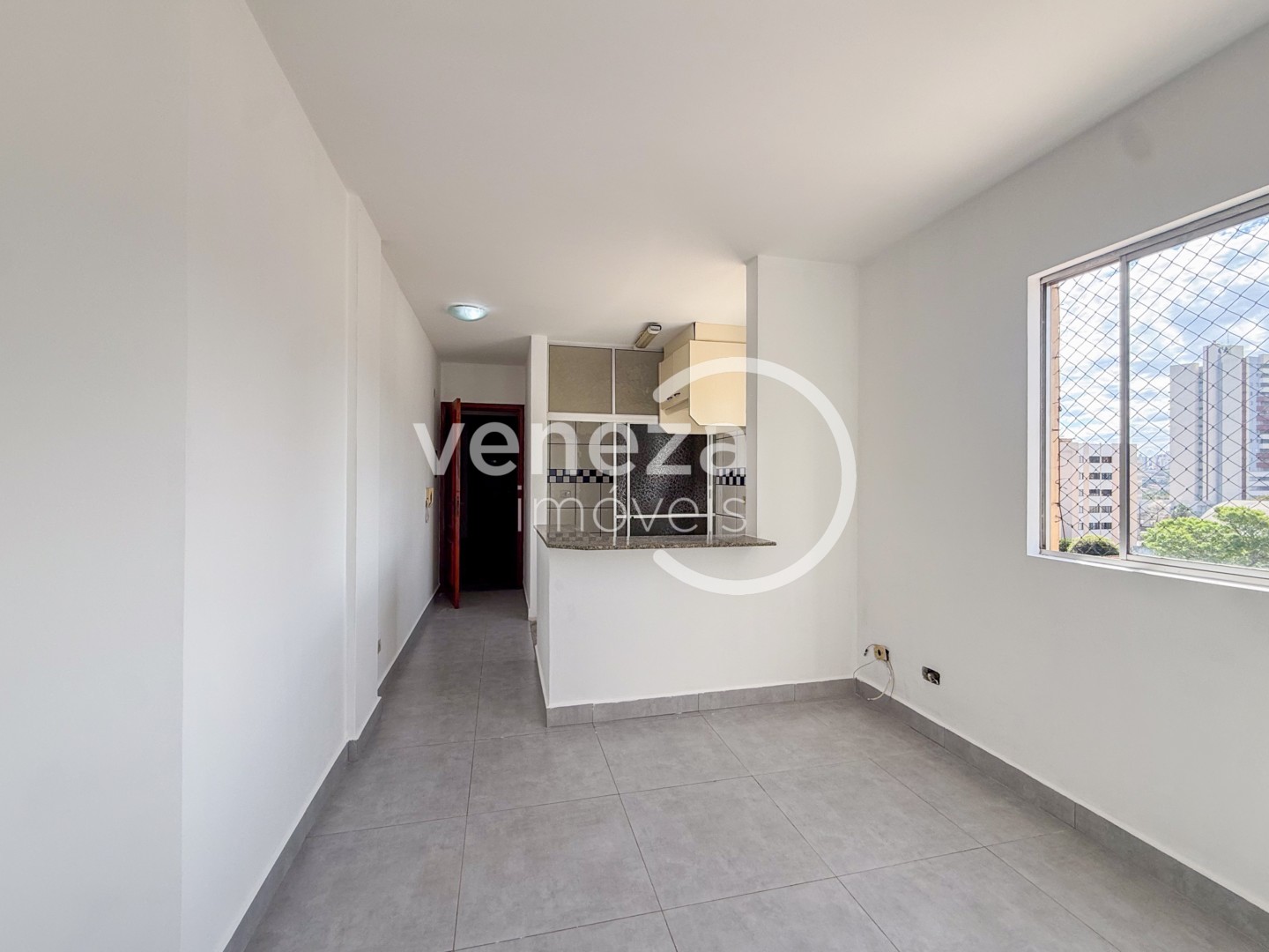 Apartamento para locacao no Jardim Higienopolis em Londrina com 58,69m² por R$ 1.600