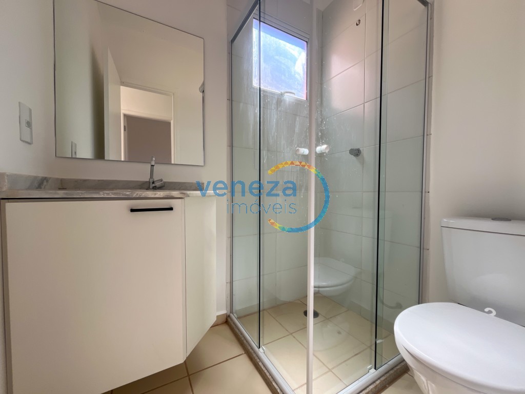 Casa Residencial para venda no bairro Heimtal de Londrina - Foto 7