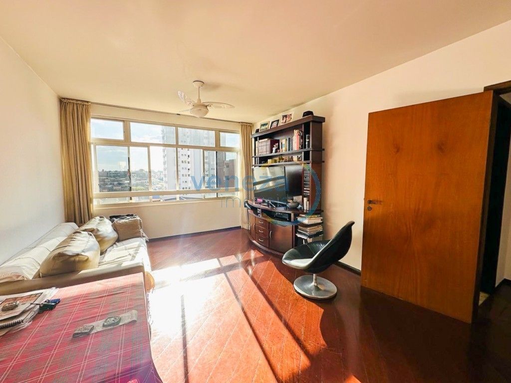 Apartamento para venda no Centro em Londrina com 214m² por R$ 649.000,00  - Foto 3