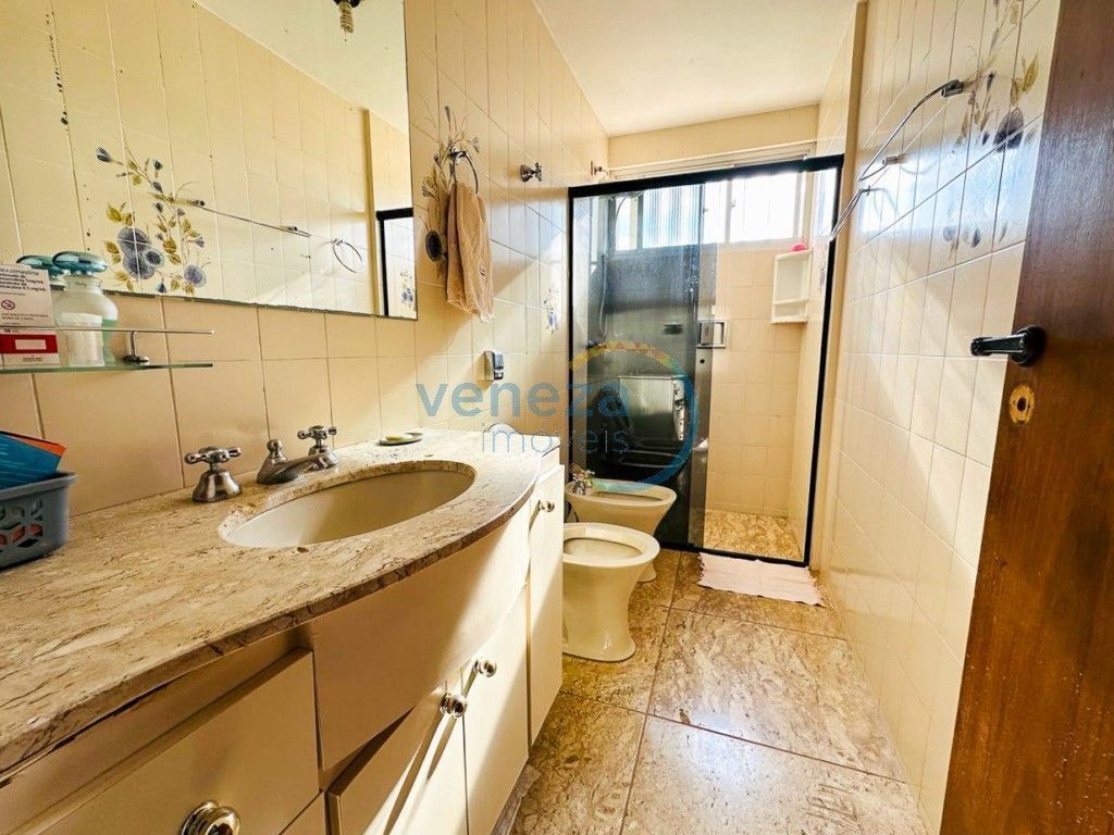 Apartamento para venda no bairro Centro de Londrina - Foto 11