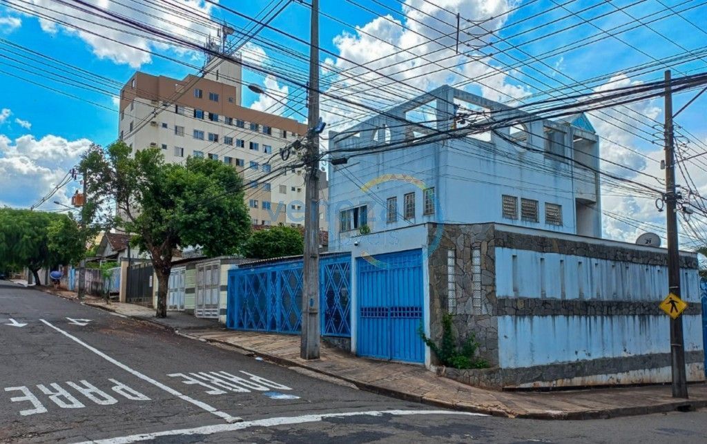 Casa à venda em Adolfo, Londrina — Portal Chave Fácil
