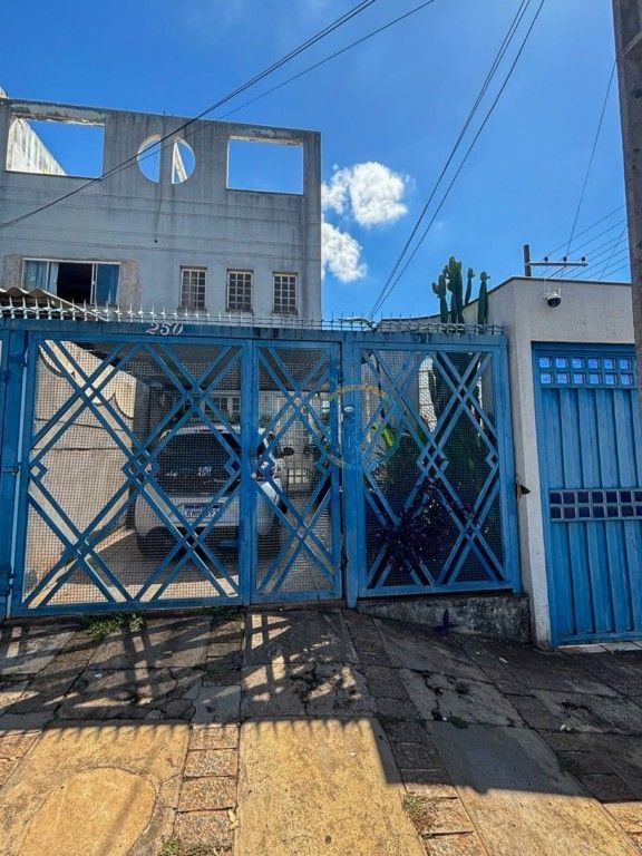 Casa à venda em Adolfo, Londrina — Portal Chave Fácil