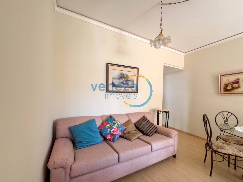 Apartamento para locação no bairro Centro de Londrina com 74.35m<sup>2</sup> útil, 3 quartos, 1 vaga de garagem