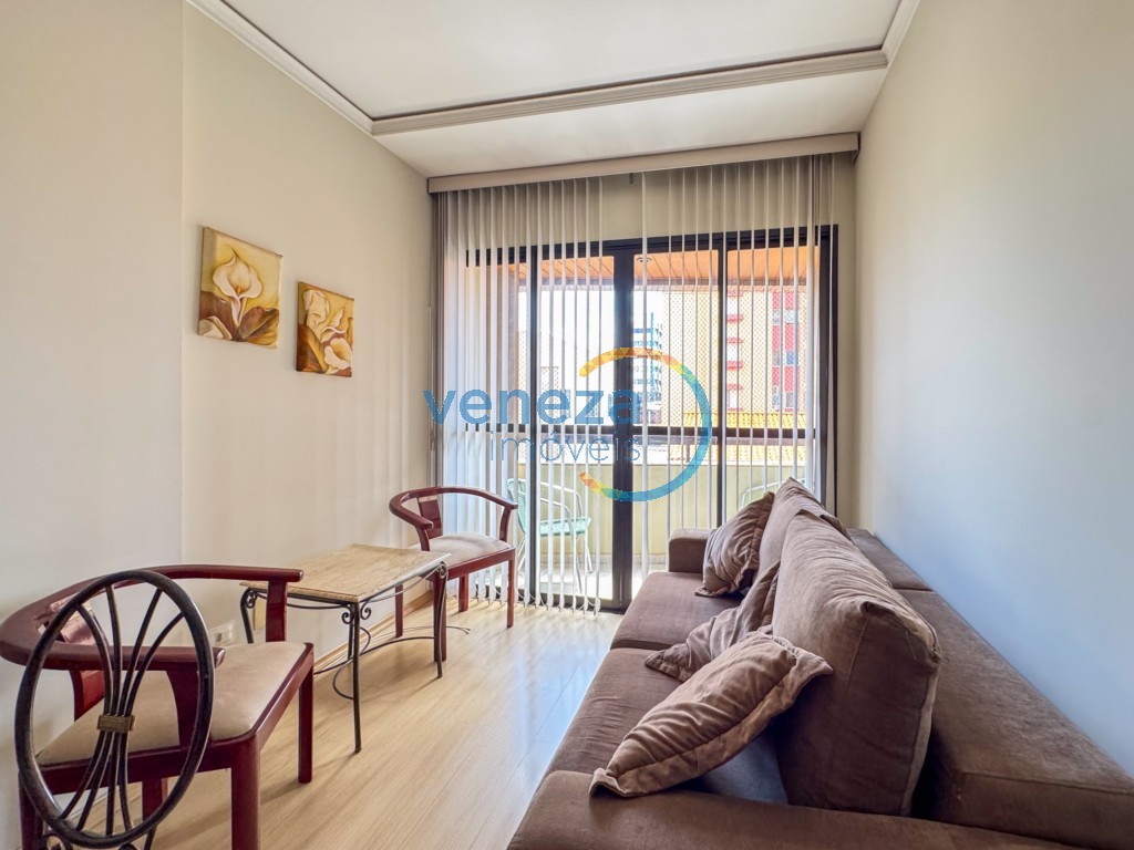 Apartamento para locação no bairro Centro de Londrina com 74.35m<sup>2</sup> útil, 3 quartos, 1 vaga de garagem