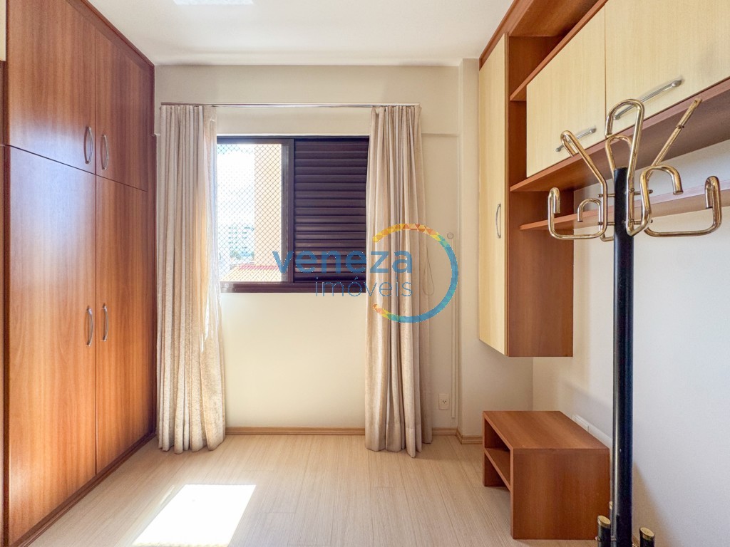 Apartamento para locação no bairro Centro de Londrina com 74.35m<sup>2</sup> útil, 3 quartos, 1 vaga de garagem