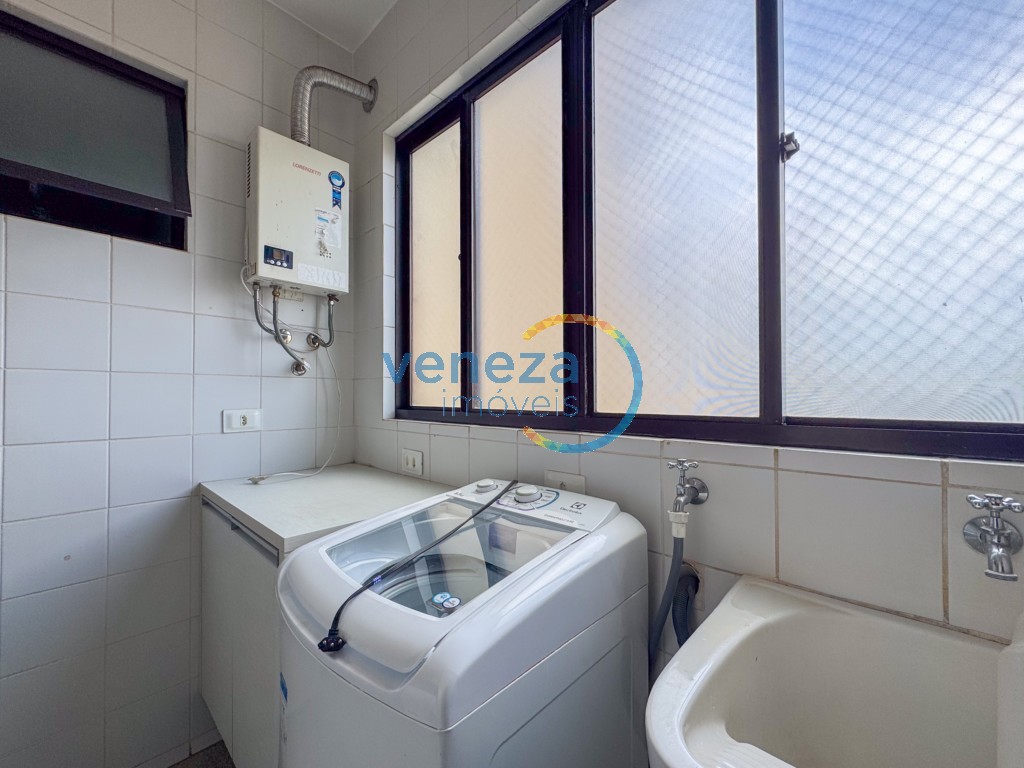 Apartamento para locação no bairro Centro de Londrina com 74.35m<sup>2</sup> útil, 3 quartos, 1 vaga de garagem