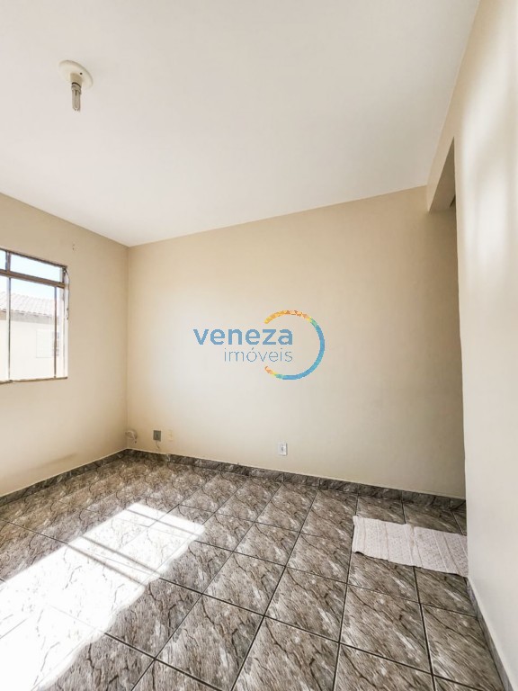 Apartamento para venda no Tiete em Londrina com 65,3m² por R$ 145.000,00