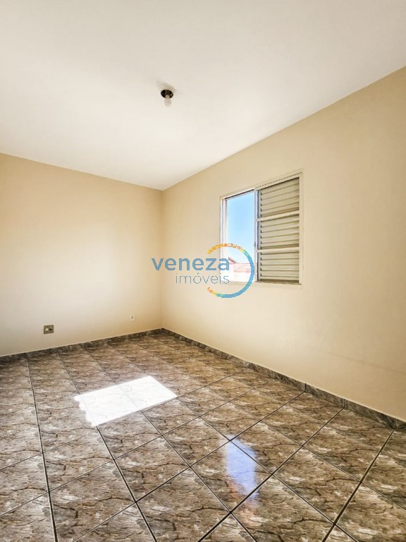 Apartamento para venda no Tiete em Londrina com 65,3m² por R$ 145.000,00
