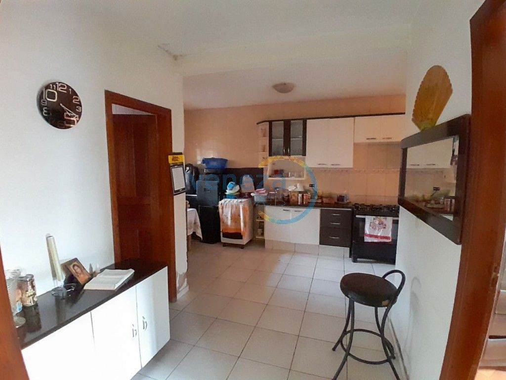 Casa Residencial para venda no bairro Industrias de Londrina - Foto 10