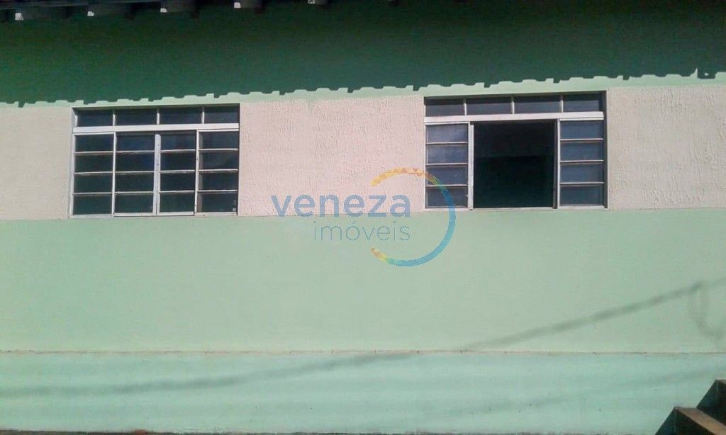 Casa Residencial para venda no Jose Garcia Molina em Londrina com 250m² por R$ 245.000,00 - Foto 3