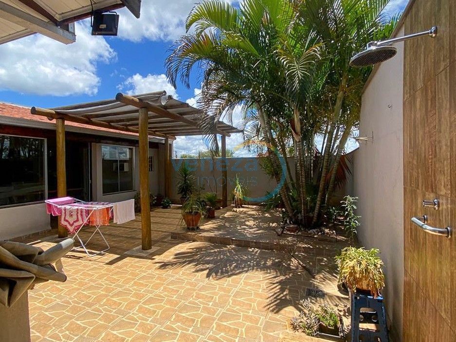 Casa Residencial para venda no bairro Marieta de Londrina - Foto 16
