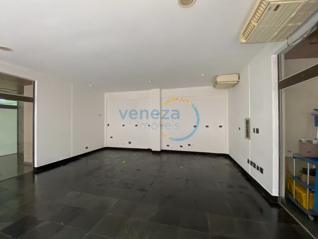 Sala para locacao no Centro em Londrina com 43m² por R$
                                                                                                                                                                                            1.450,00                                                                                            
