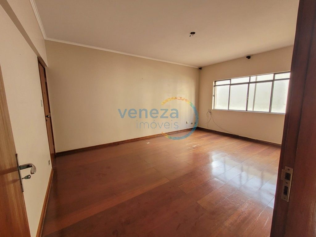 Apartamento para venda no Centro em Londrina com 201m² por R$ 450.000,00