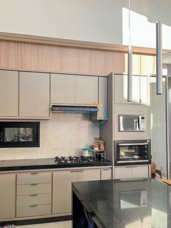 Casa Residencial para venda no bairro Dom Pedro de Londrina - Foto 4