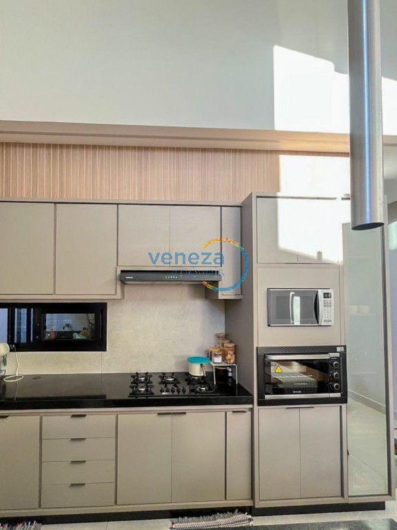 Casa Residencial para venda no bairro Dom Pedro de Londrina - Foto 8