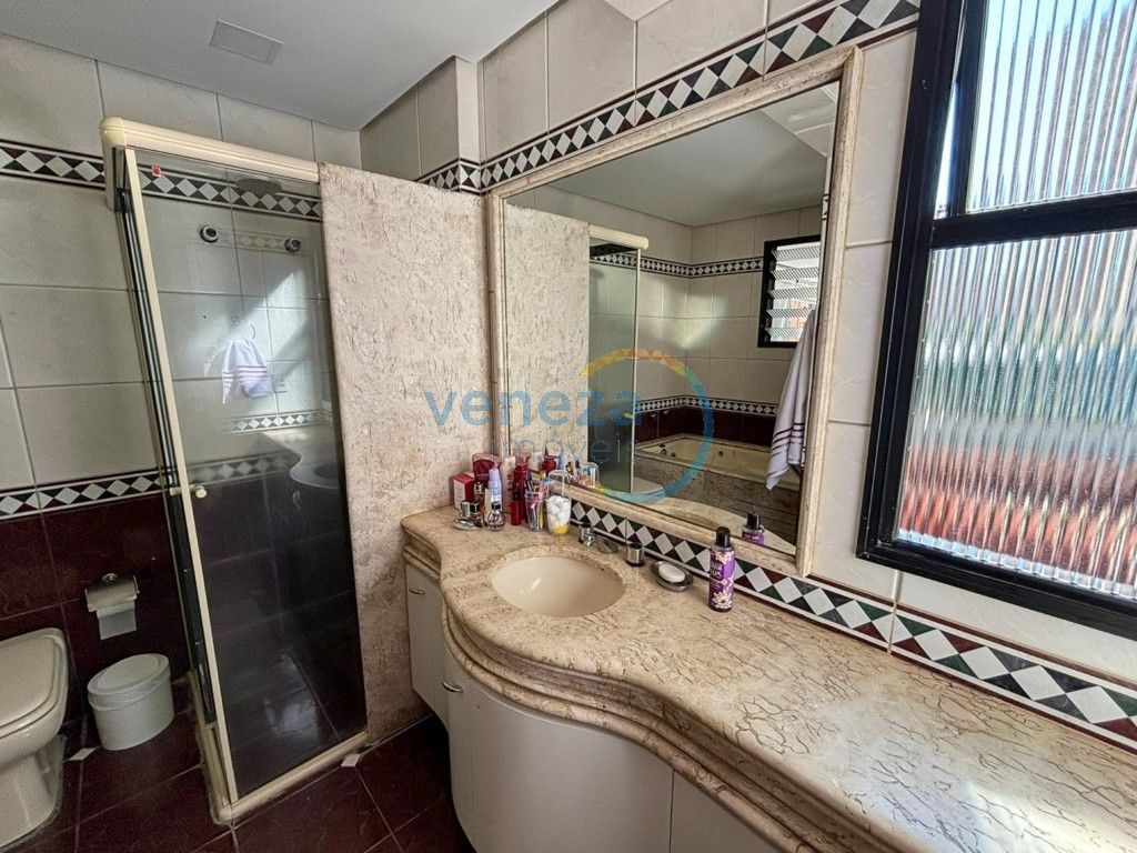 Apartamento para venda no bairro Centro de Londrina - Foto 12