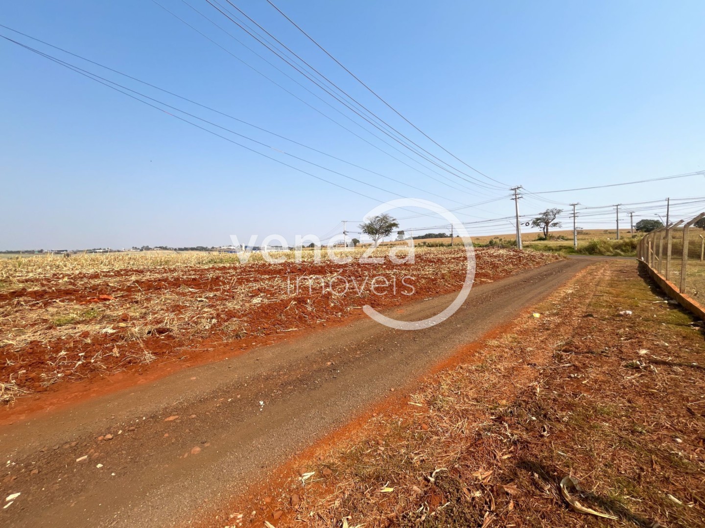 Chácara-imóvel-rural para venda no Vila Atalaia em Cambe com 0m² por R$ 18.000.000 - Foto 2