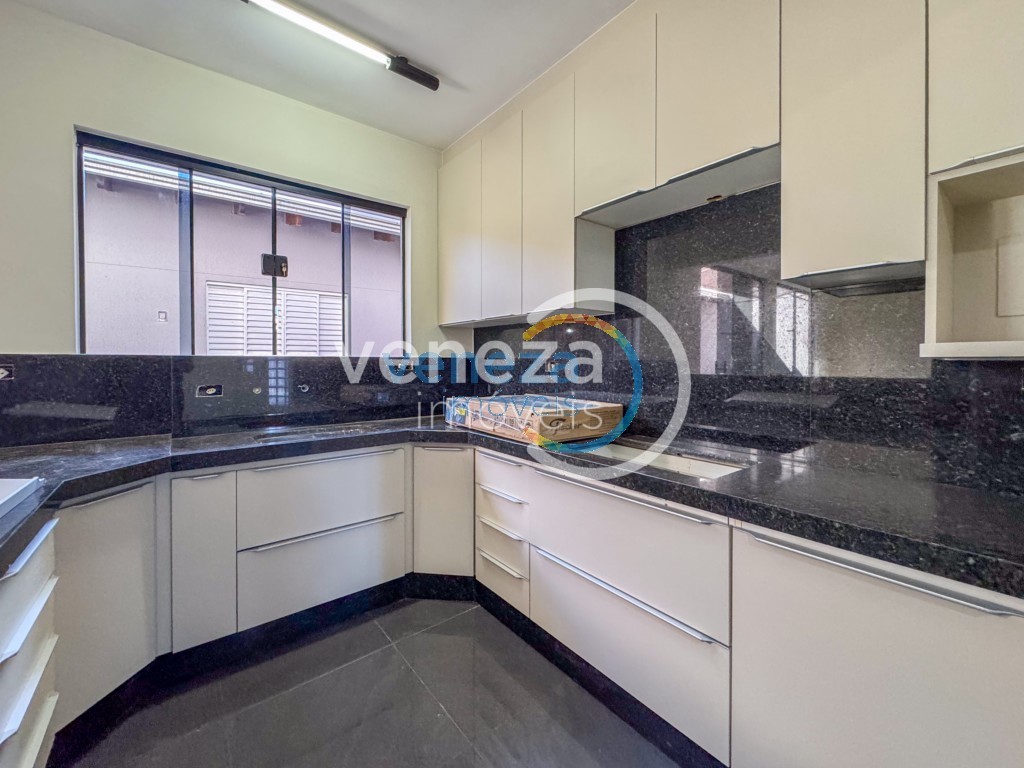 Casa Residencial para venda no bairro Taruma de Londrina - Foto 28