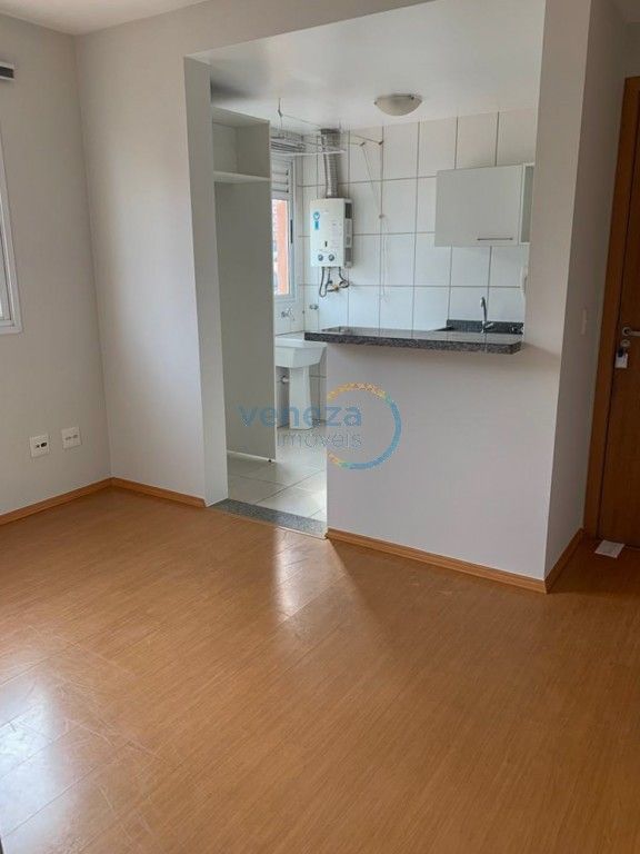 Apartamento à venda no bairro Centro de Londrina com 45.95m<sup>2</sup> útil, 2 quartos, 1 vaga de garagem