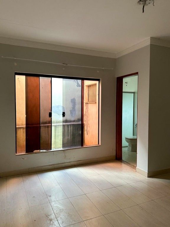 Casa Residencial para venda no bairro Aeroporto de Londrina - Foto 5