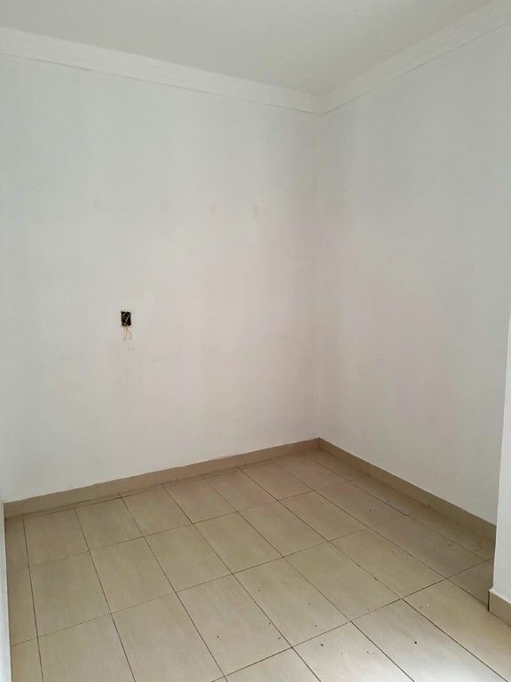 Casa Residencial para venda no bairro Aeroporto de Londrina - Foto 10