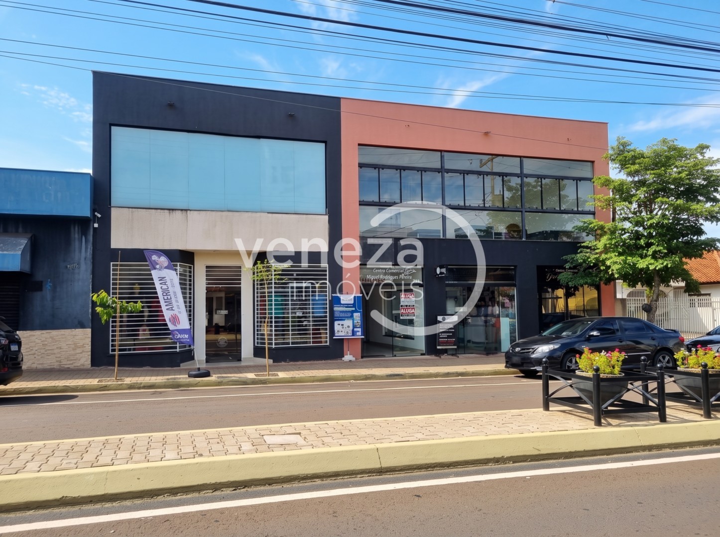 Salão-loja para venda no Centro em Ibipora com 532,1m² por R$ 3.500.000  - Foto 1