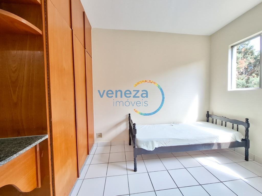 Apartamento para locação no bairro Cidade Universitaria de Londrina com 27m<sup>2</sup> útil, 1 quarto, 1 vaga de garagem