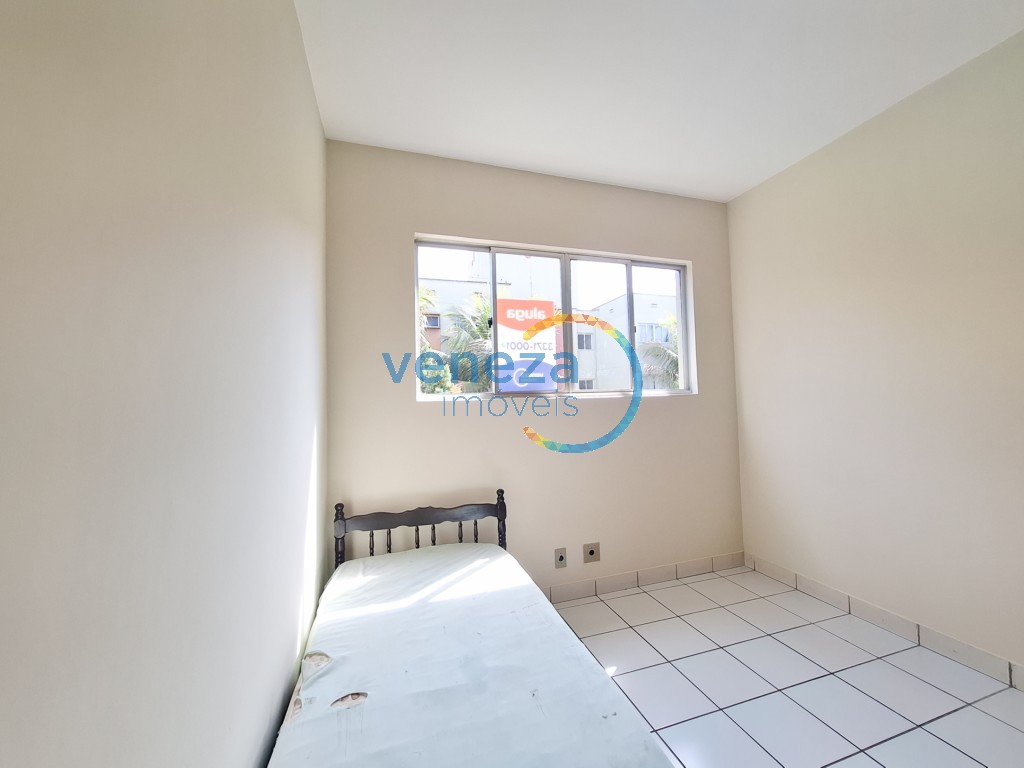 Apartamento para locação no bairro Cidade Universitaria de Londrina com 27m<sup>2</sup> útil, 1 quarto, 1 vaga de garagem