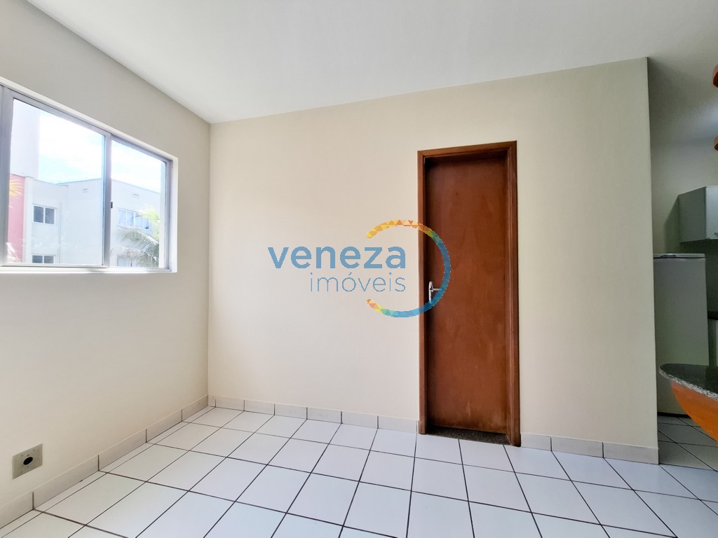 Apartamento para locação no bairro Cidade Universitaria de Londrina com 27m<sup>2</sup> útil, 1 quarto, 1 vaga de garagem