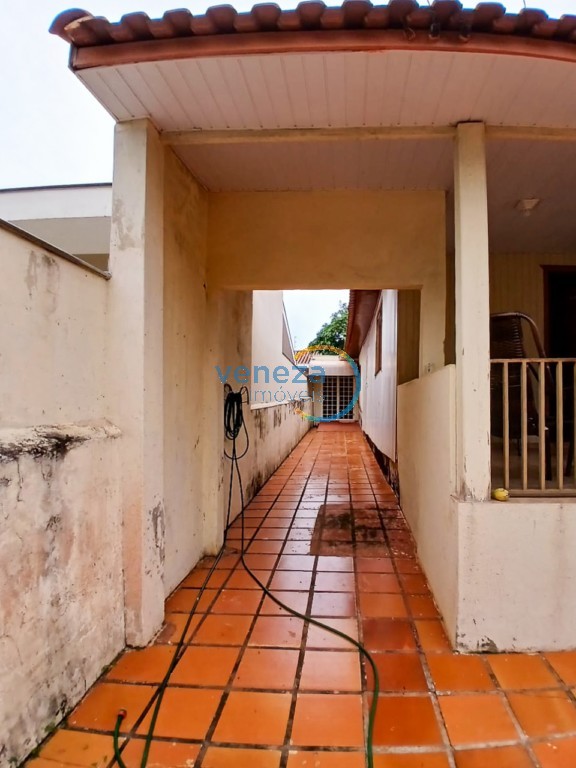 Casa Residencial para venda no Guanabara em Londrina com 95,5m² por R$ 1.200.000,00 - Foto 2