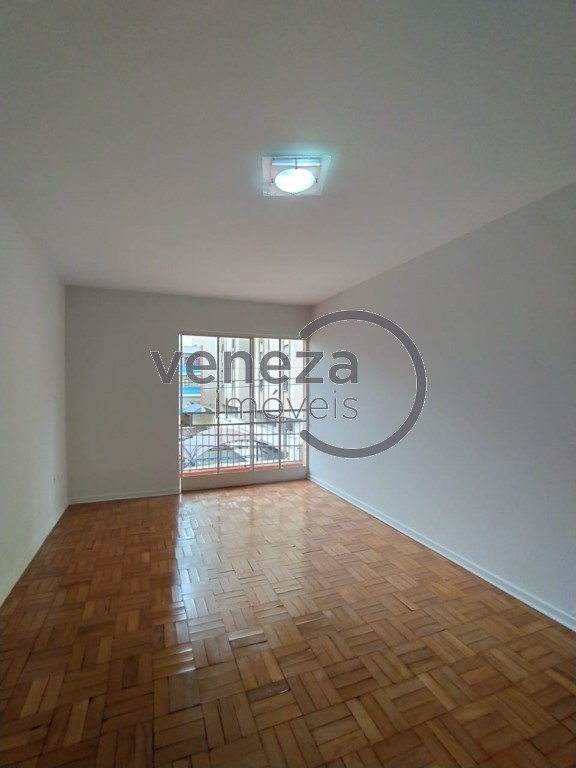 Apartamento para venda no Centro em Londrina com 136m² por R$
                                                                                                                                                275.000,00                                                                                                                                        