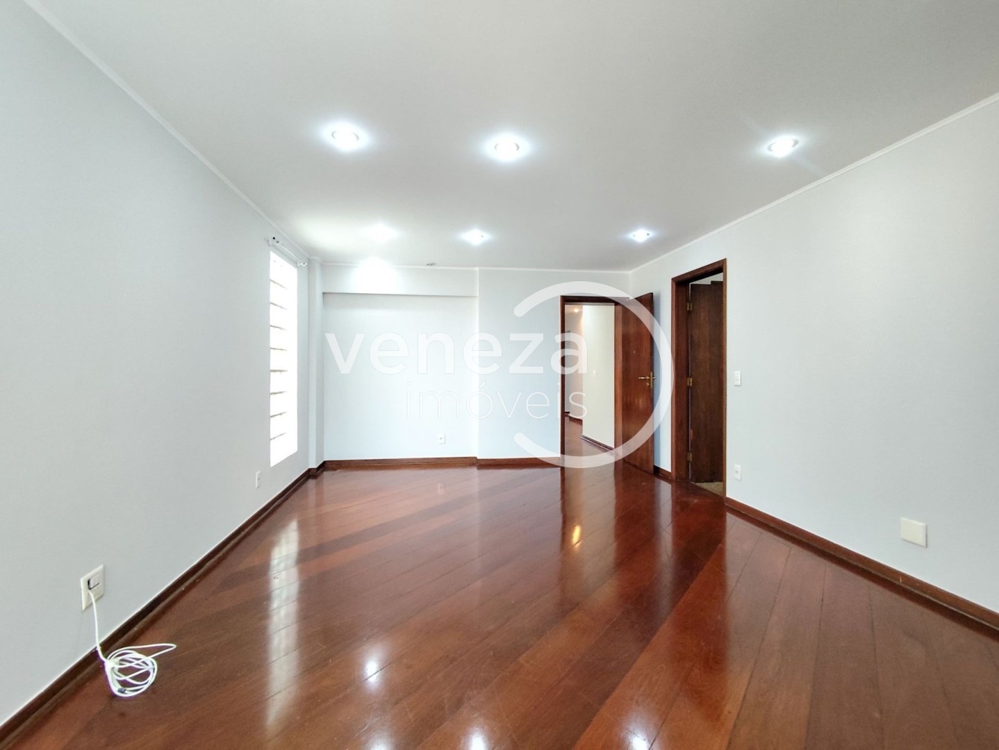 Apartamento para venda no bairro Centro de Londrina - Foto 10