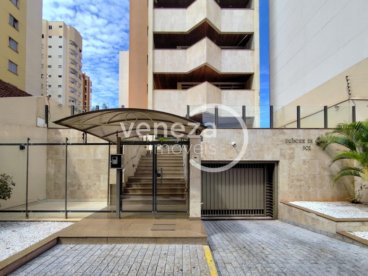 Apartamento para venda no Centro em Londrina com 214m² por R$ 845.000 - Foto 1