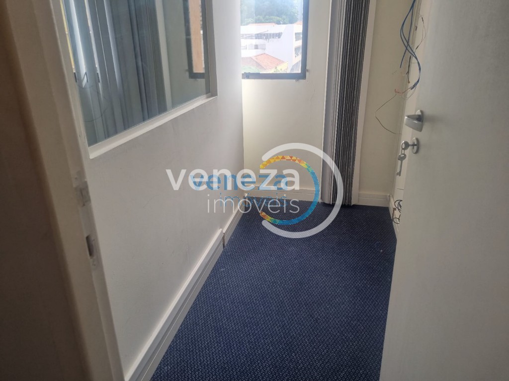 Sala para venda no bairro Centro de Londrina - Foto 7