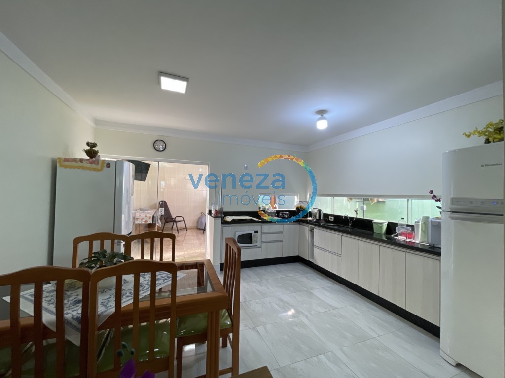 Casa Residencial para venda no bairro Vale Verde de Londrina - Foto 31