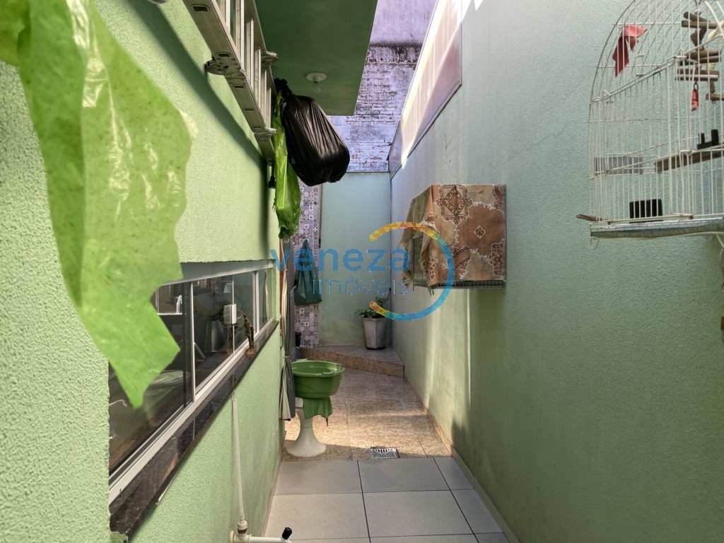 Casa Residencial para venda no bairro Vale Verde de Londrina - Foto 37