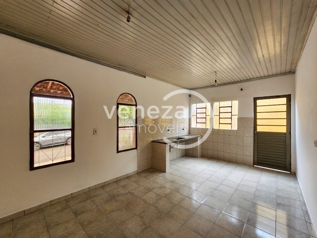 Casa Residencial para locação no bairro Cafezal de Londrina - Foto 9