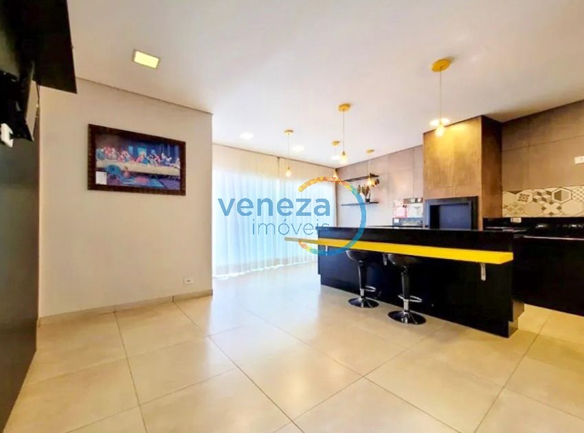 Casa Residencial para venda no bairro Coliseu de Londrina - Foto 8