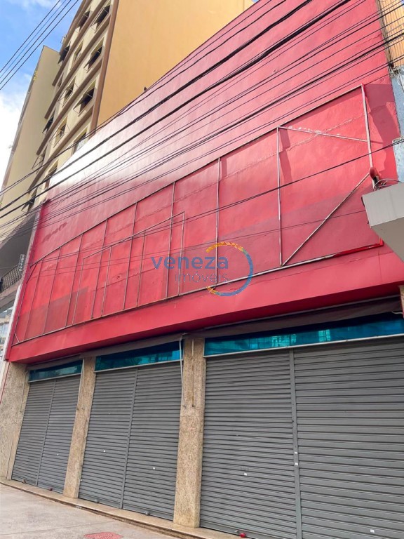 Salão-loja para locação no bairro Centro de Londrina com 874m<sup>2</sup> útil