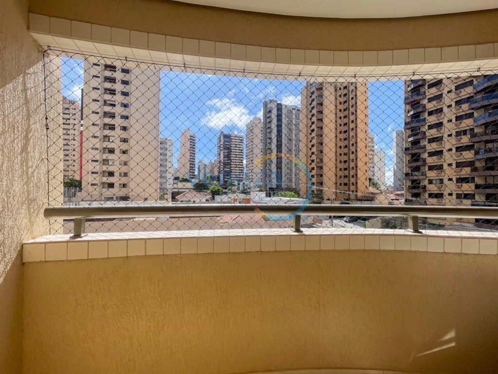 Apartamento para locação no bairro Centro de Londrina com 105.87m<sup>2</sup> útil, 3 quartos, 2 vagas de garagem